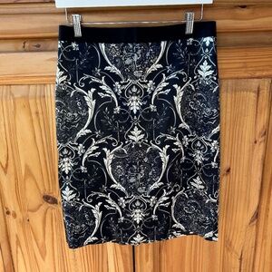 Tristan Skirt Black and White Lined Pencil Skirt Women's Size 8